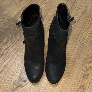 Vince Camuto Black Leather Ankle Booties with Side Zip
